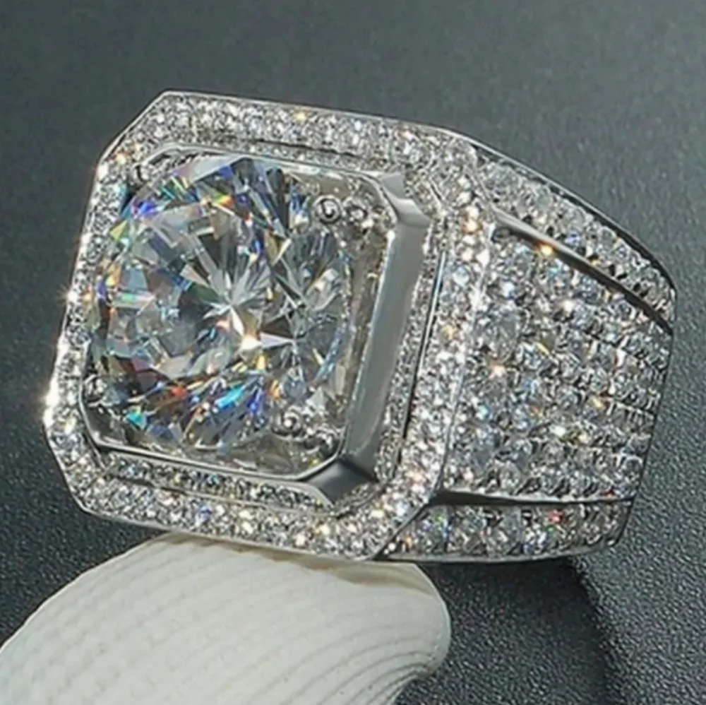 Glamorous Silver Statement Ring with Sparkling Centerpiece